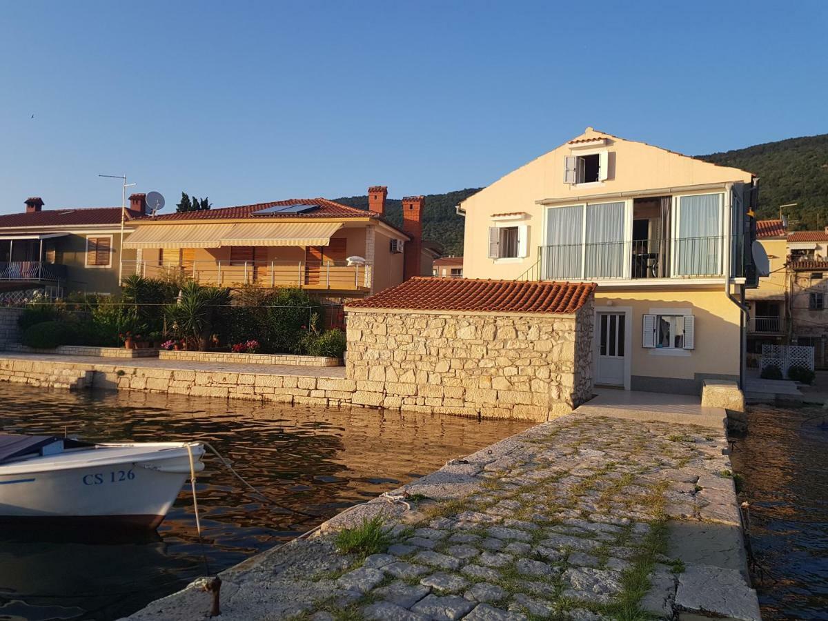 Cres View Apartments Esterno foto