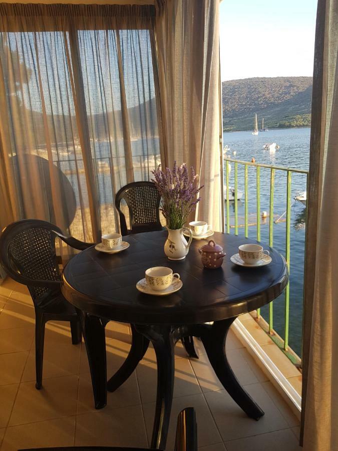 Cres View Apartments Esterno foto