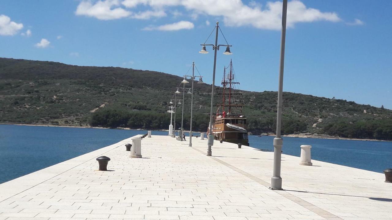 Cres View Apartments Esterno foto